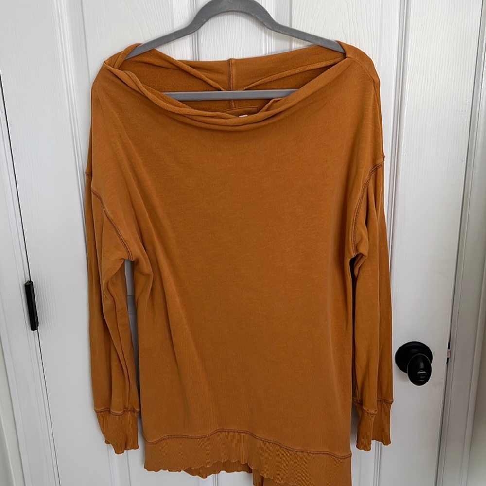 Anthropologie tunic style sweatshirt